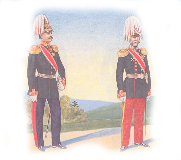Пехотный генерал в городской форме и пехотный генерал в парадной форме