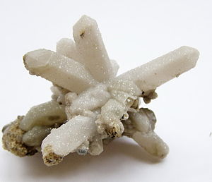 Нягледзячы на ​​сваё шырокае распаўсюджванне, гэты мінерал лічыцца адным з самых незвычайных камянёў